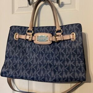 Michael Kors Hamilton East West Signature Tote Bag Navy and Tan - Fair Condition